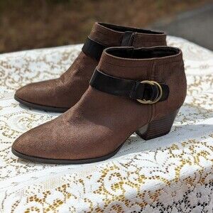 Franco Sarto Y2K Size 9.5M Faux Suede Brown Gabie Ankle Bootie Boots Western